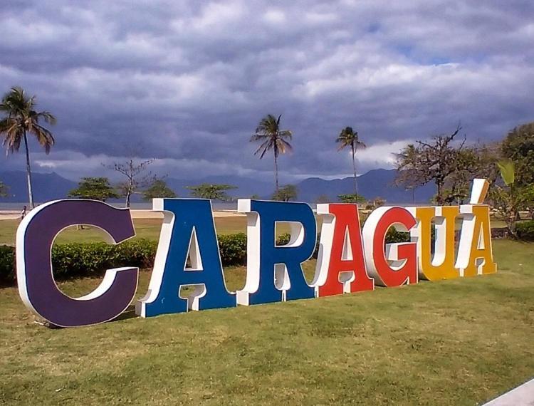 Casa De Praia Cantinho Dos Passaros カラグァタトゥバ エクステリア 写真